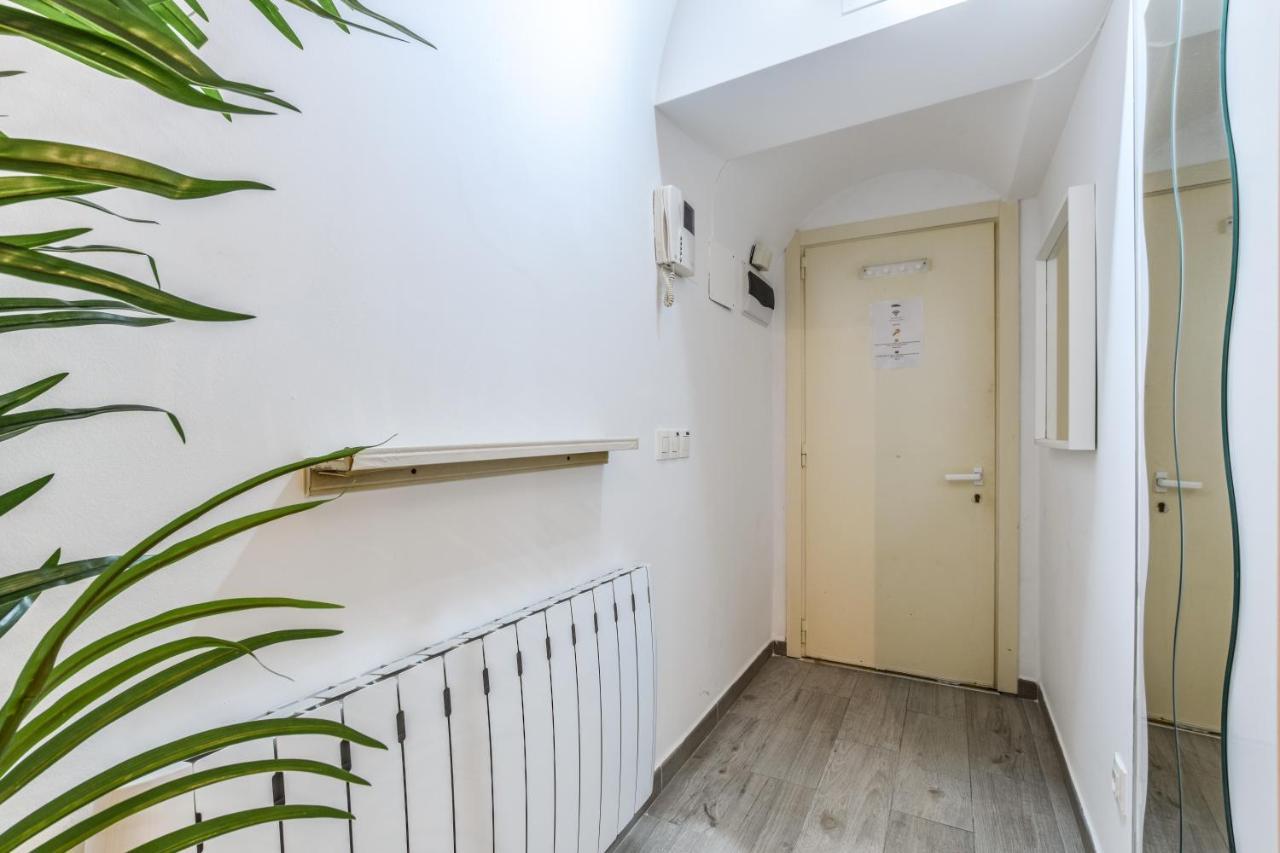 Апартаменты Apartamento En Pleno Barrio De Las Letras Мадрид Экстерьер фото